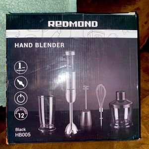 NEW Redmond 5 piece, 12 setting hand Blender